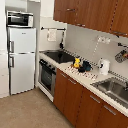 Dandar Apartment