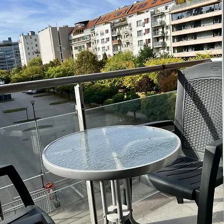 Dandar - Cozy Near Semmelweis *